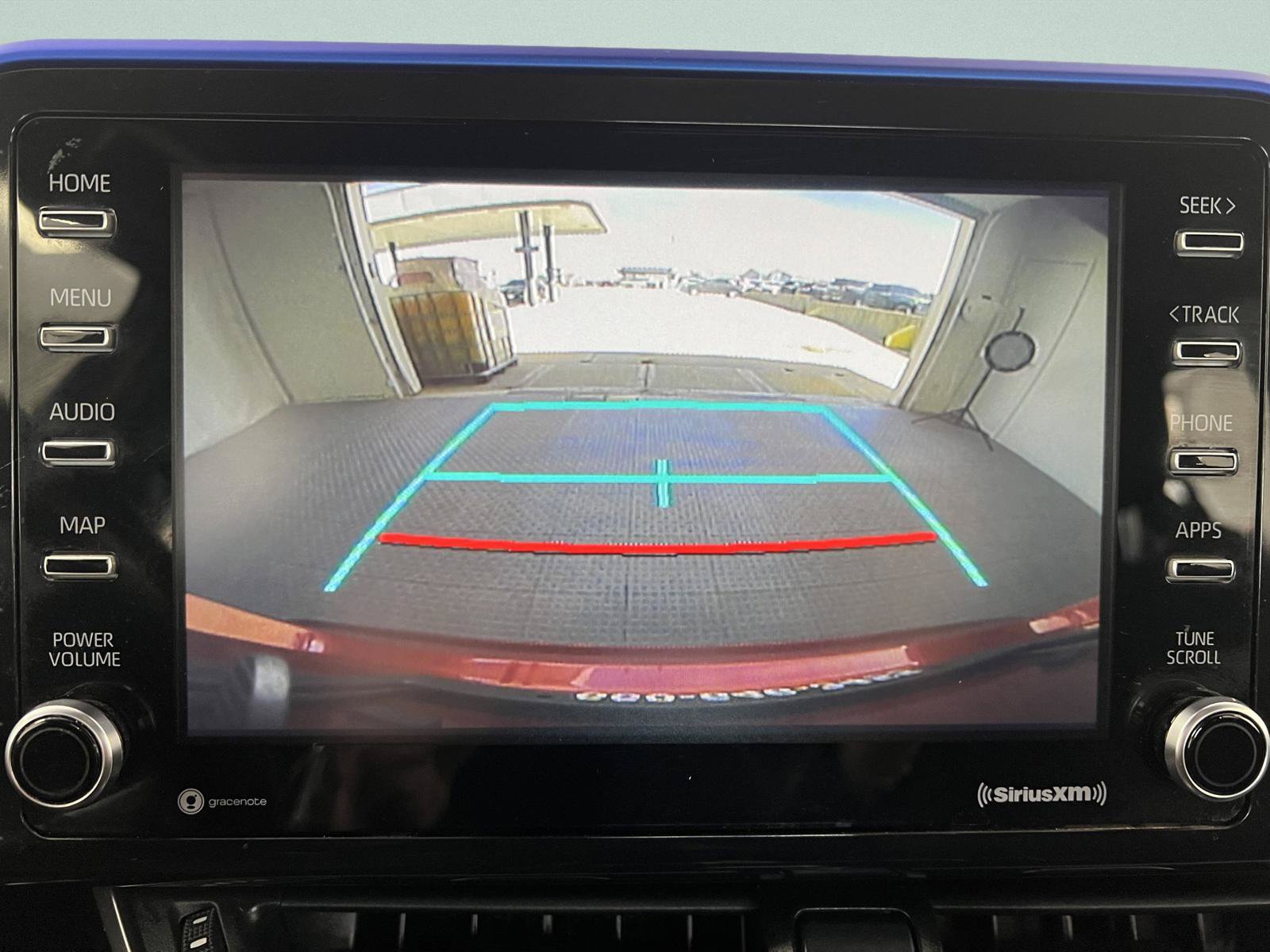 Used 2021 Toyota C-HR XLE FWD image 18