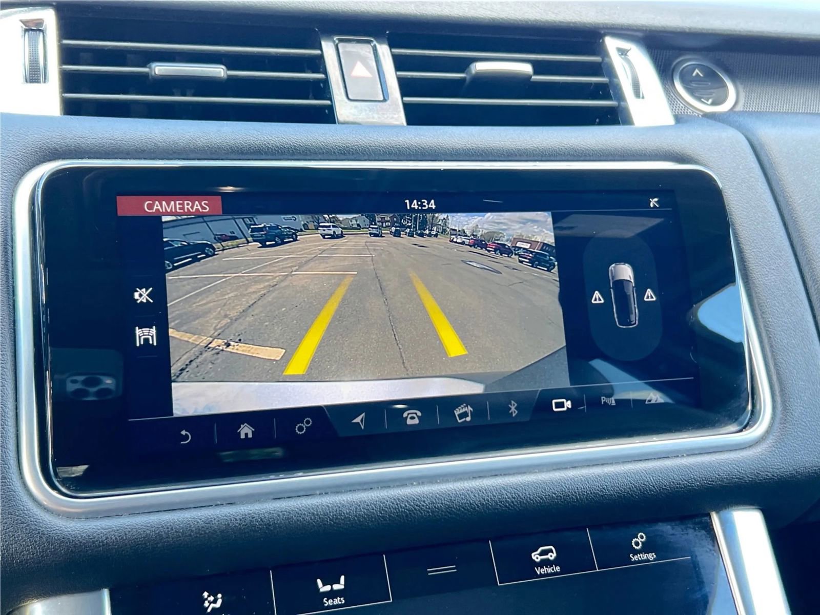 Used 2022 Land Rover Range Rover Sport HSE Silver Edition image 40