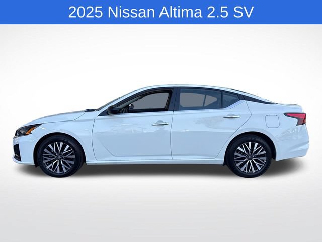 Used 2025 Nissan Altima 2.5 SV FWD image 2