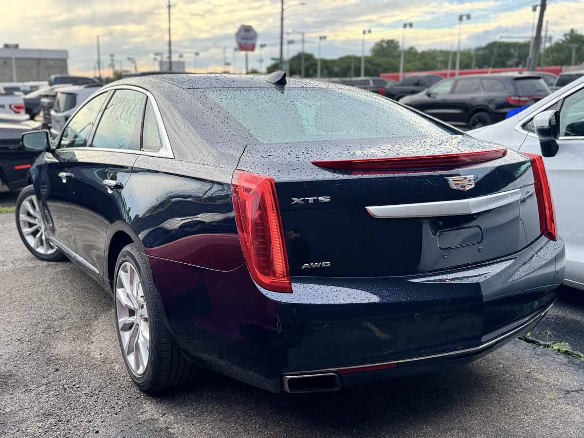 Used 2017 Cadillac XTS Luxury w/ Driver Awareness Package AWD/4WD image 7
