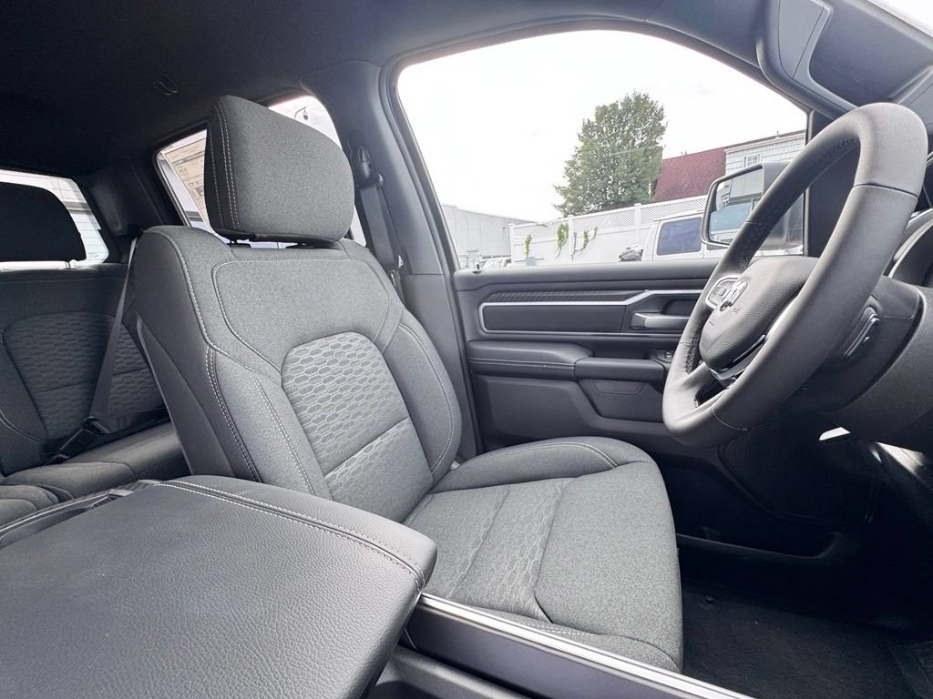 New 2026 RAM 1500 Big Horn AWD/4WD image 21