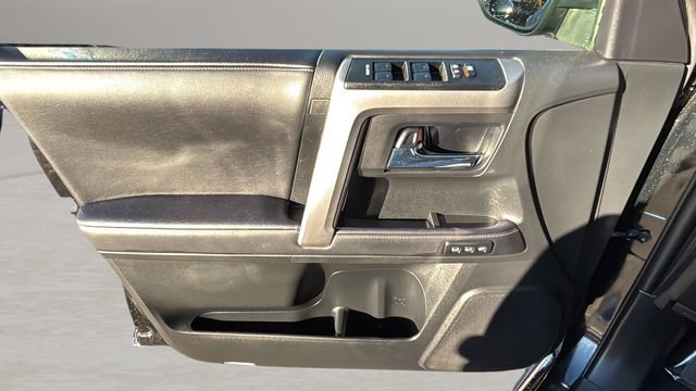 Used 2022 Toyota 4Runner Limited image 17