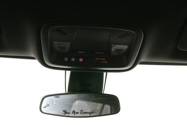 Used 2023 Chevrolet Traverse LS FWD image 28