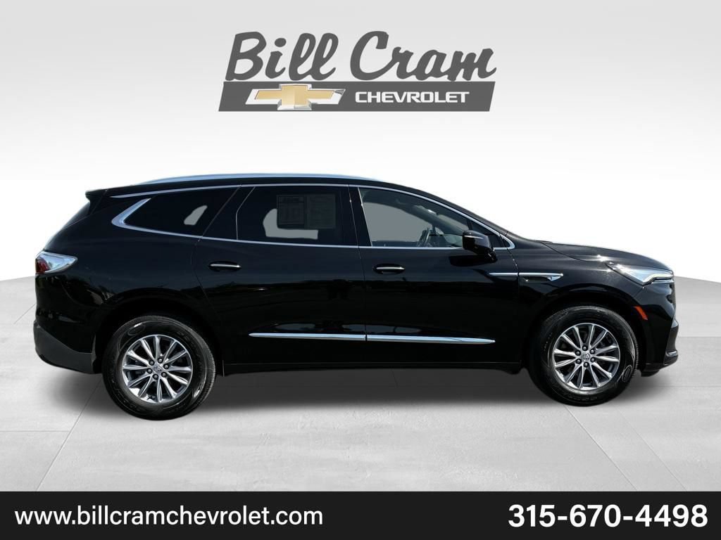 Used 2023 Buick Enclave Essence AWD/4WD image 44
