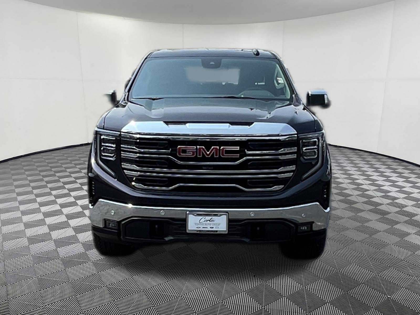 Used 2025 GMC Sierra 1500 SLT w/ SLT Premium Package AWD/4WD image 2