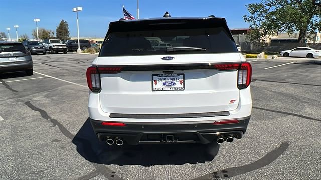 New 2026 Ford Explorer ST image 4