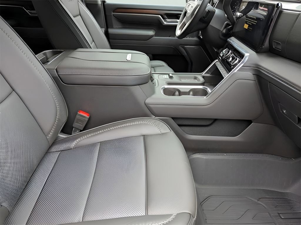 New 2025 GMC Sierra 2500 Denali w/ Denali Reserve Package image 18