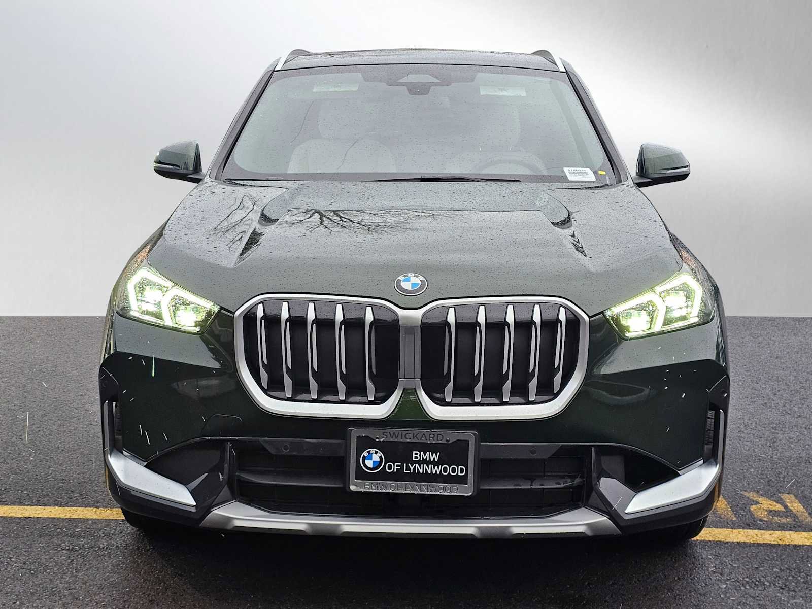 Used 2025 BMW X1 xDrive28i w/ Convenience Package image 14