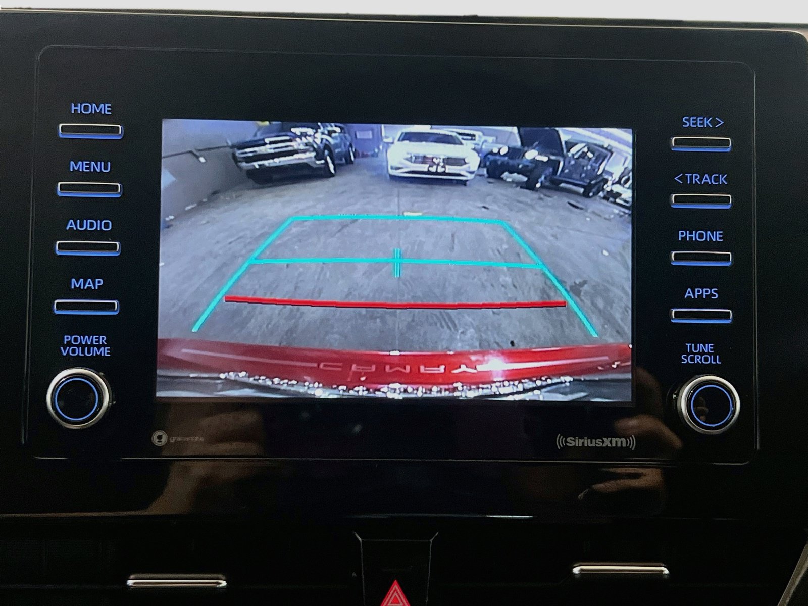 Used 2021 Toyota Camry LE FWD image 9