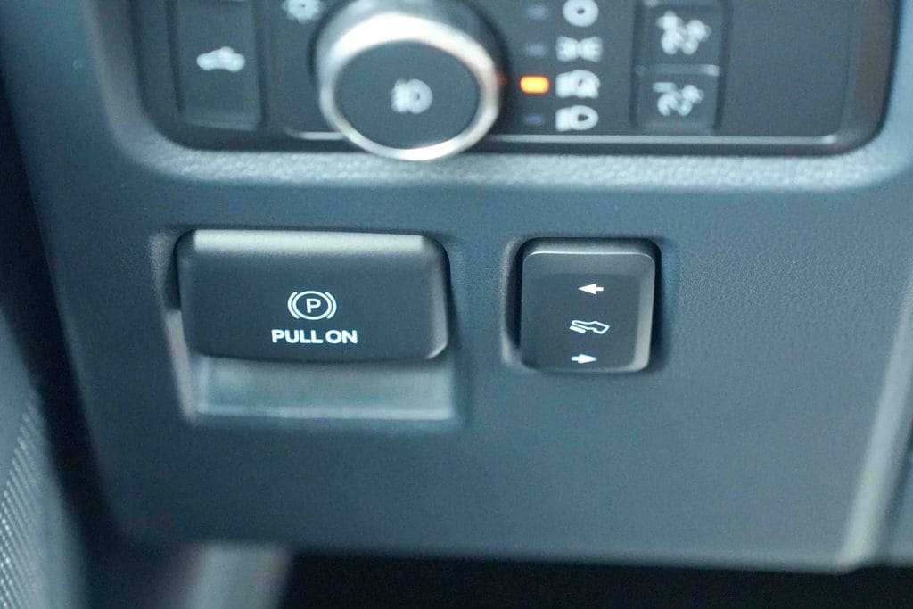 Used 2022 Ford F150 Platinum w/ Equipment Group 701A High AWD/4WD image 29