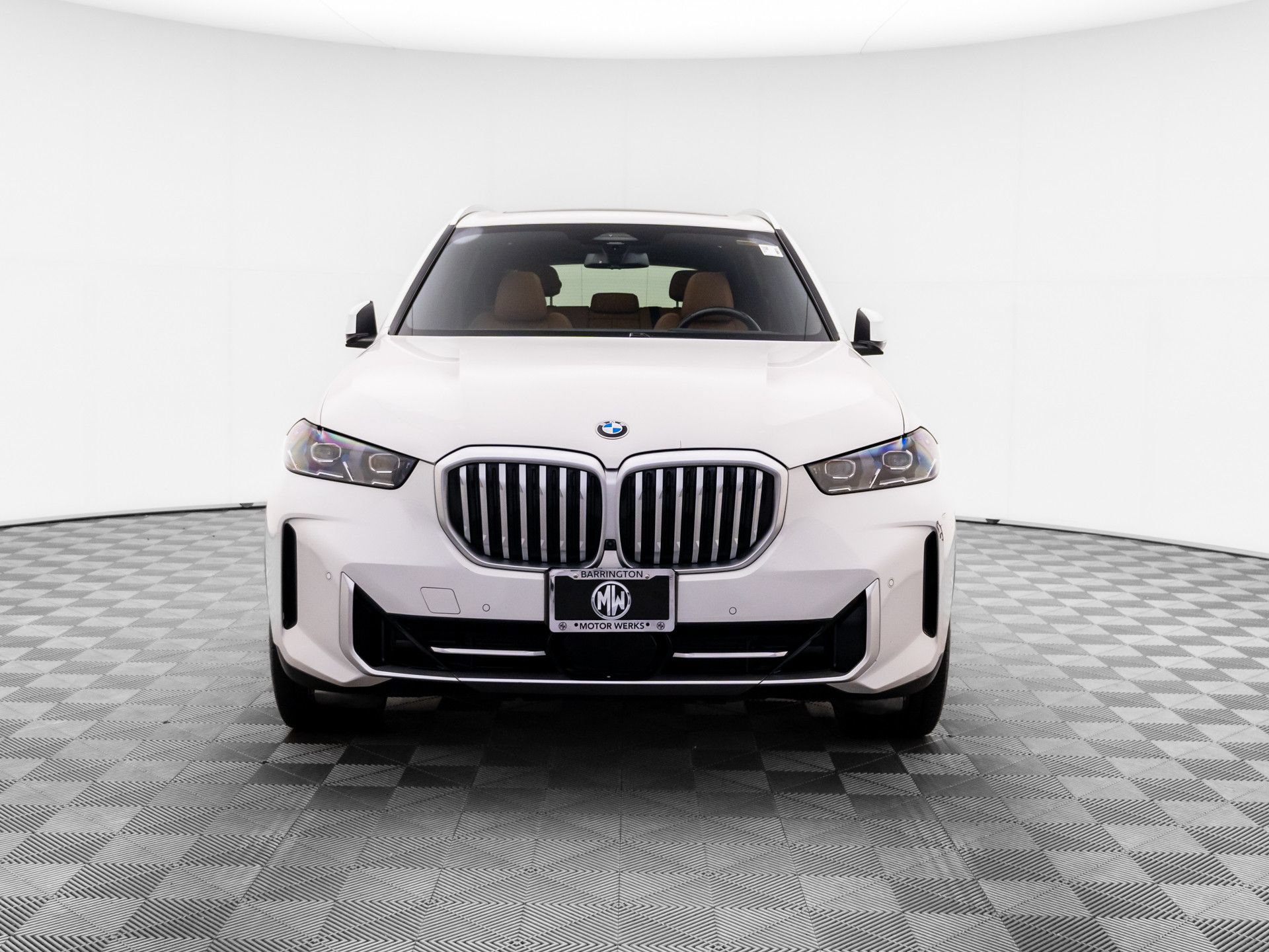 Used 2024 BMW X5 xDrive40i w/ Premium Package AWD/4WD image 8