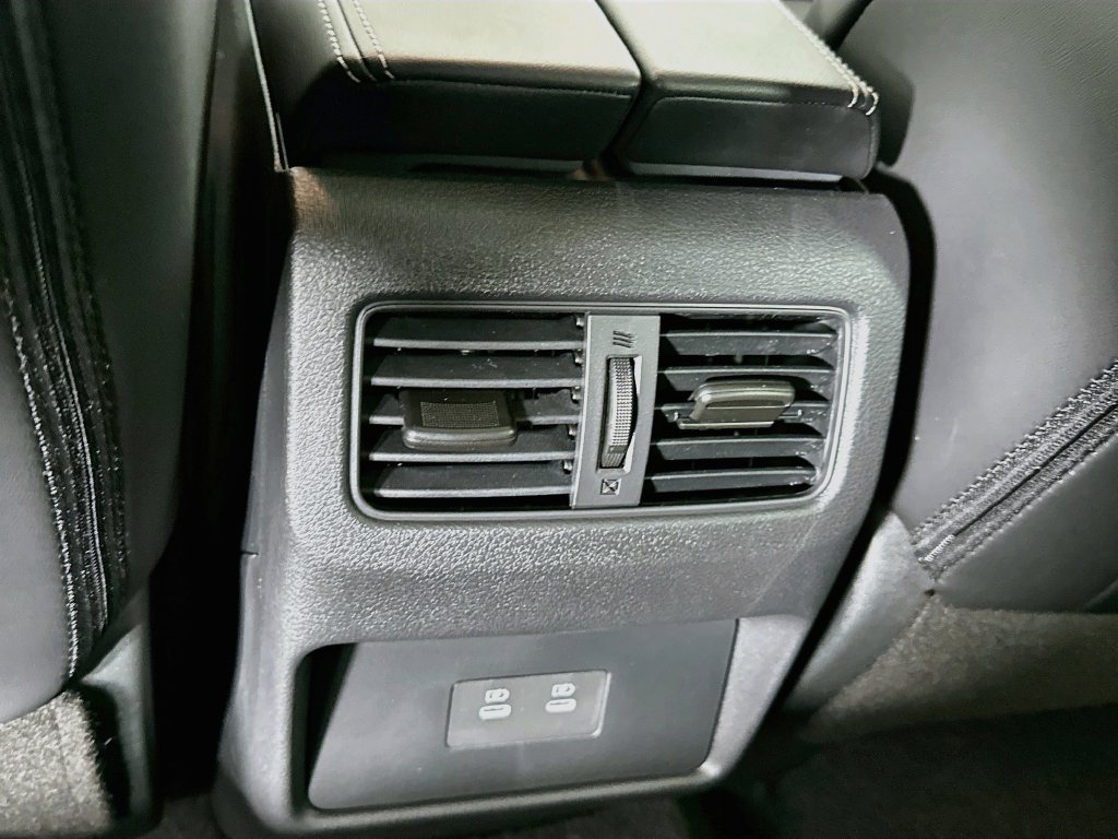 New 2026 Nissan Rogue Dark Armor AWD/4WD image 33