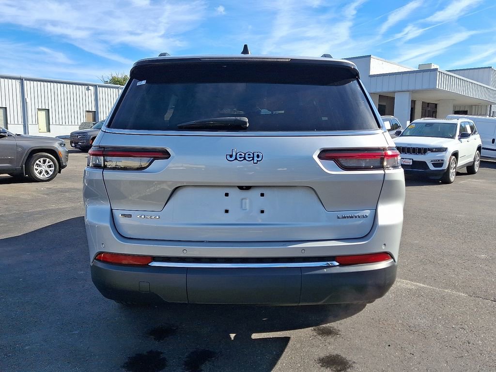 Used 2022 Jeep Grand Cherokee L Limited image 5