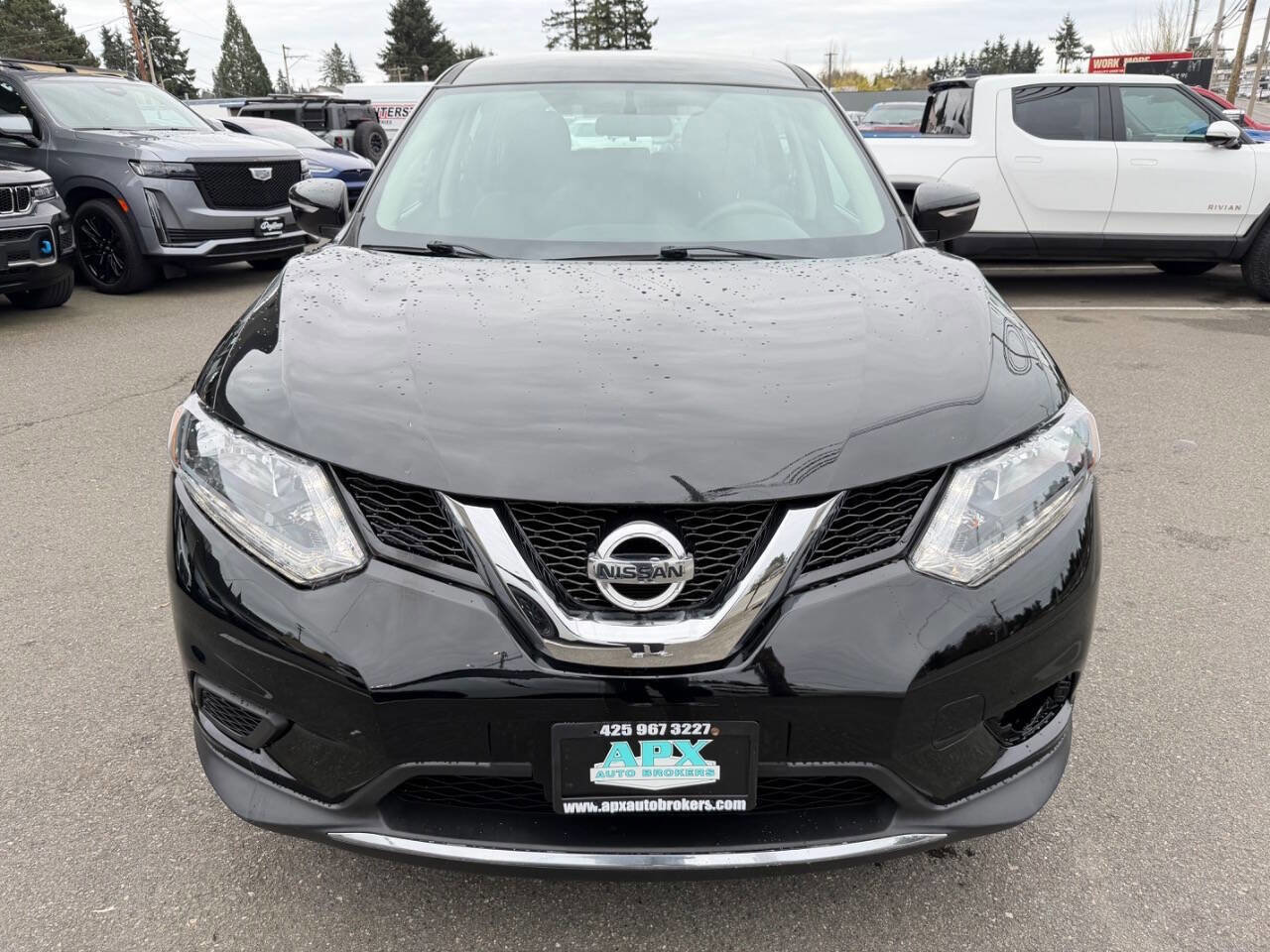 Used 2014 Nissan Rogue S image 11