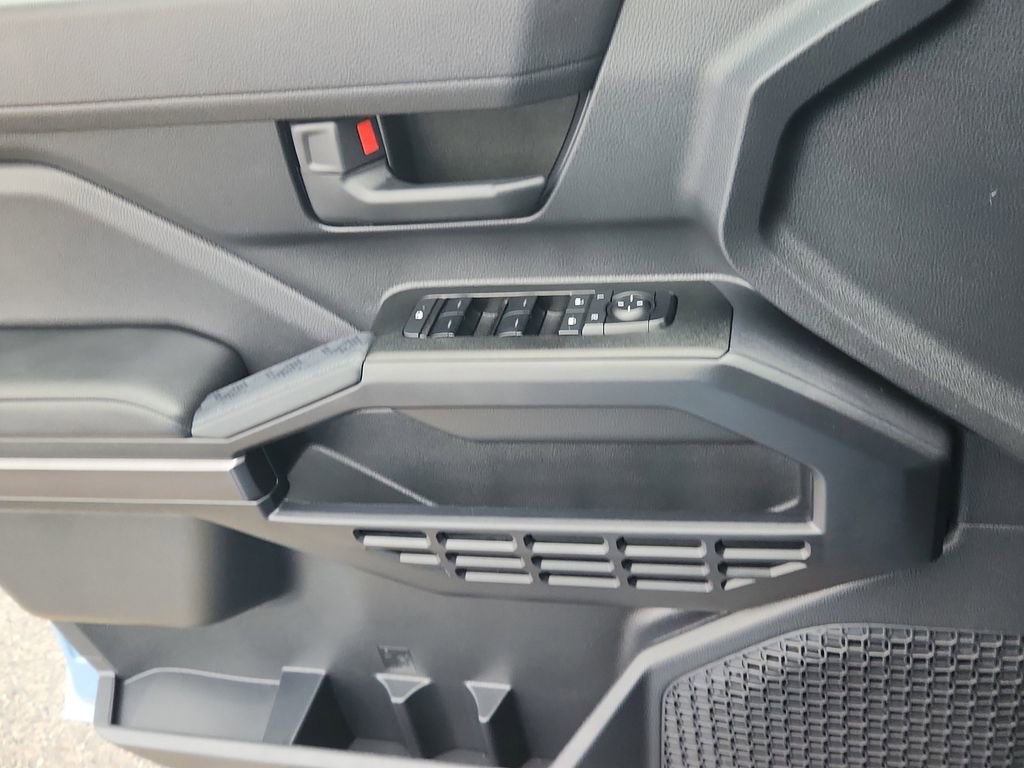 Used 2025 Toyota 4Runner SR5 image 8