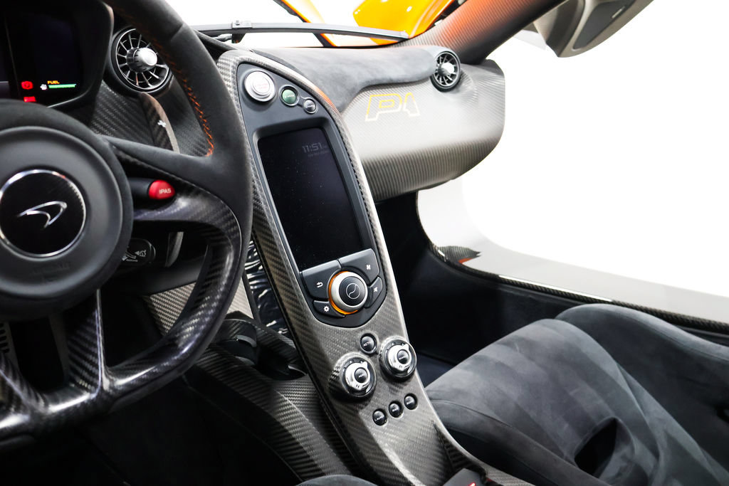 Used 2014 McLaren P1 RWD image 35