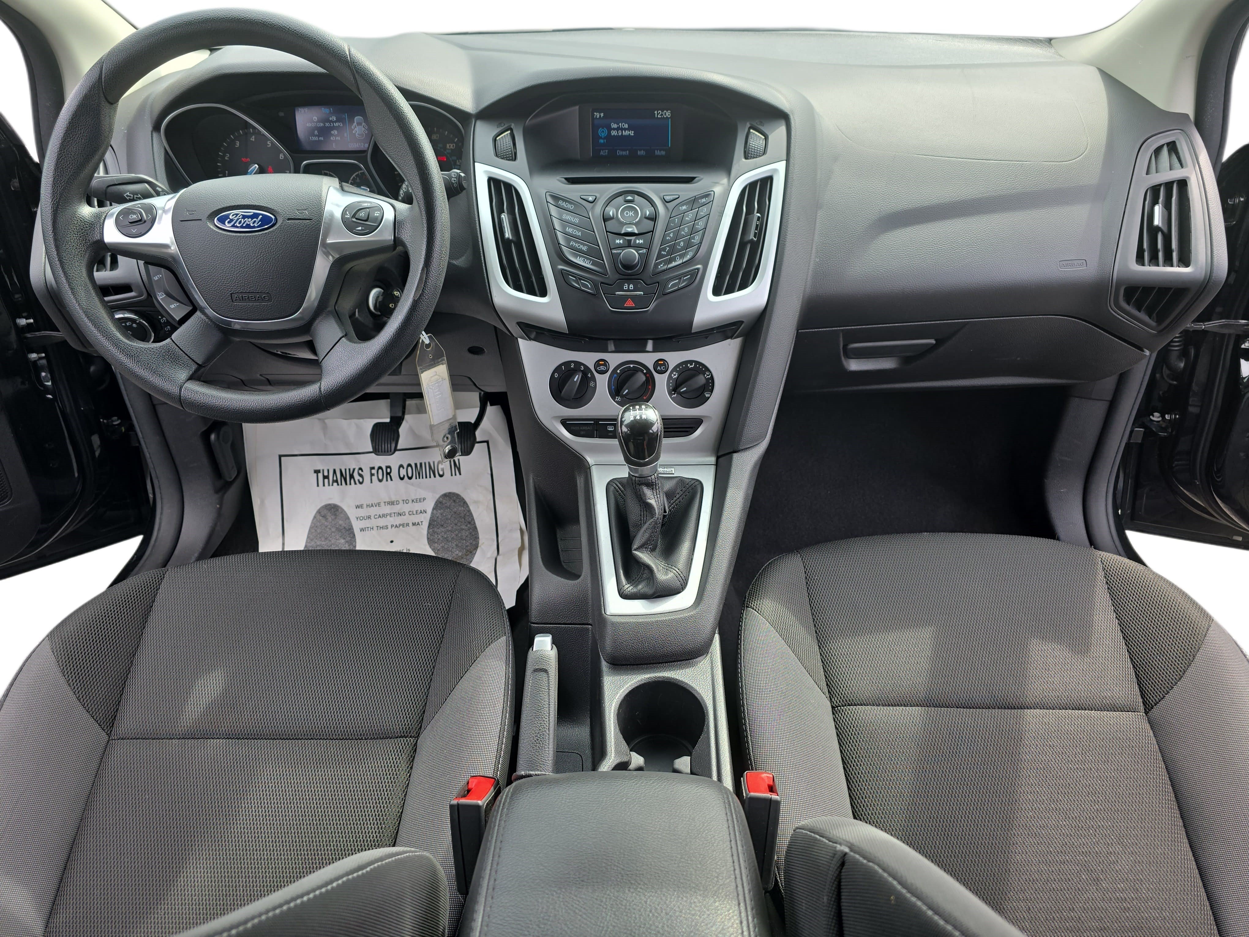 Used 2014 Ford Focus SE FWD image 9
