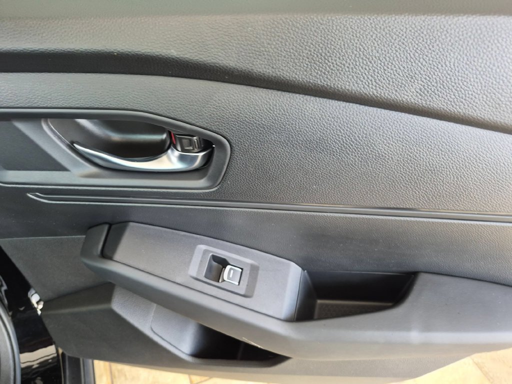 Used 2025 Honda Accord SE image 28