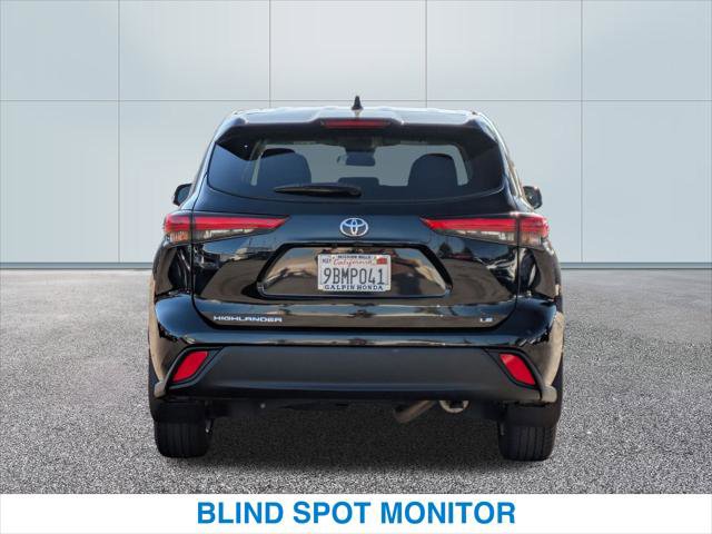 Used 2022 Toyota Highlander LE image 8