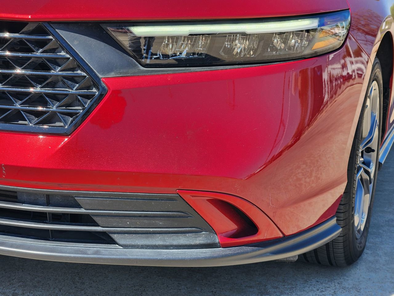 Certified 2023 Honda Accord EX image 9