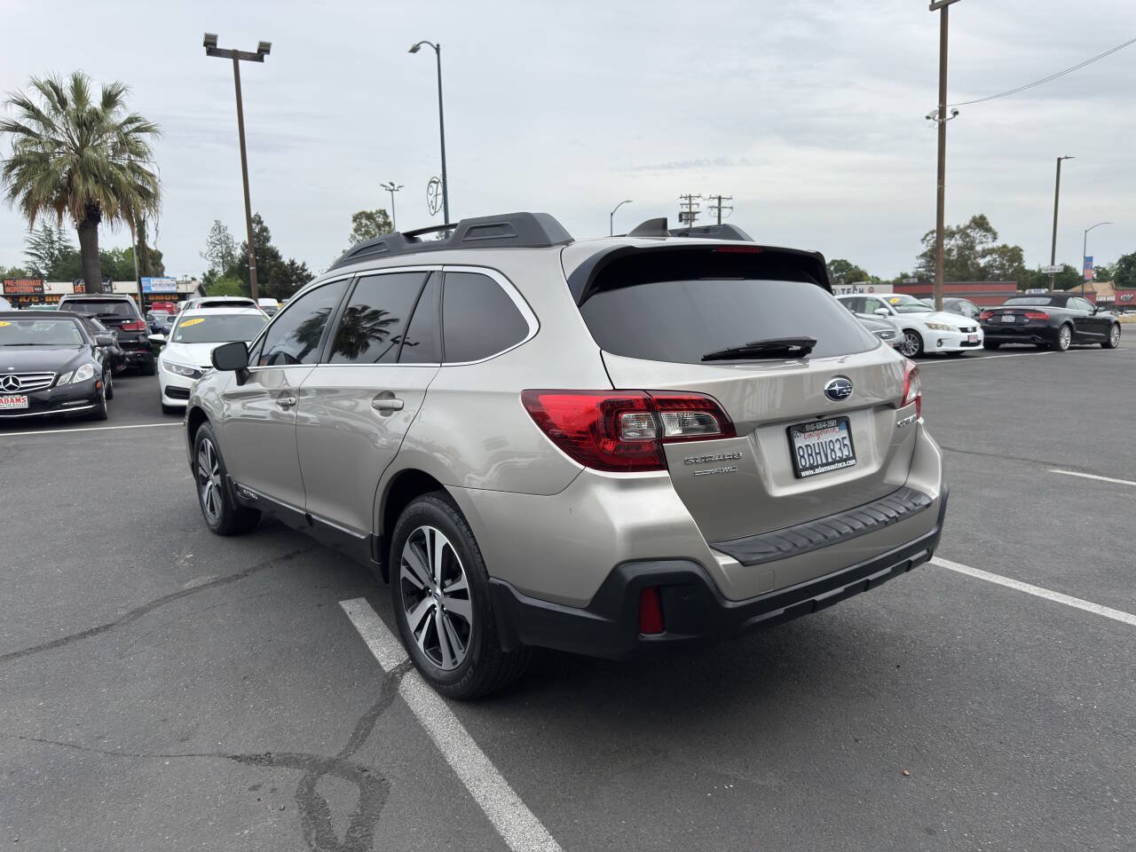 Used 2018 Subaru Outback 2.5i Limited AWD/4WD image 5