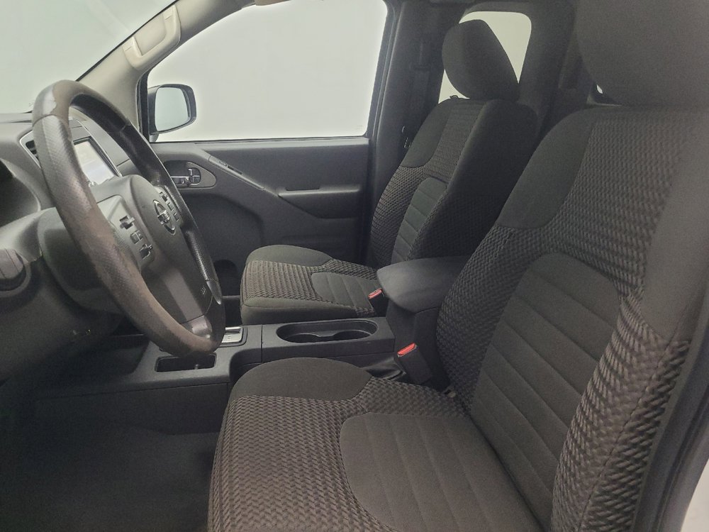 Used 2019 Nissan Frontier SV AWD/4WD image 17