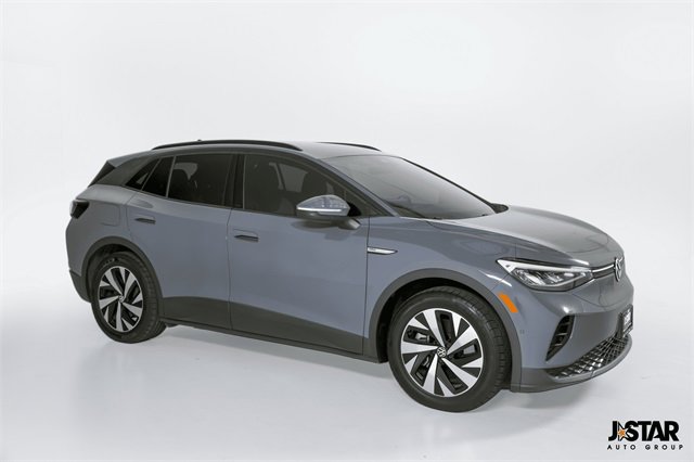 Used 2023 Volkswagen ID.4 Pro image 2