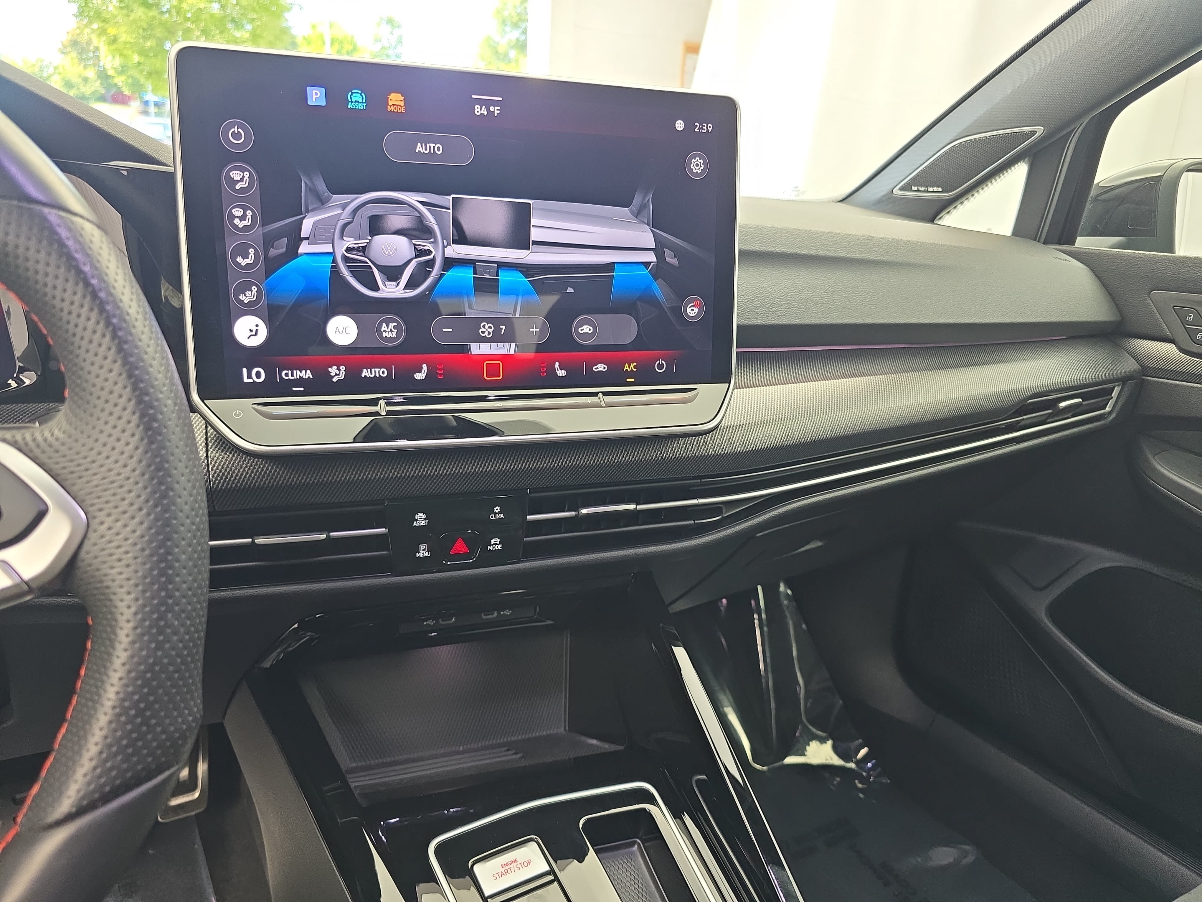 Used 2025 Volkswagen GTI SE FWD image 19