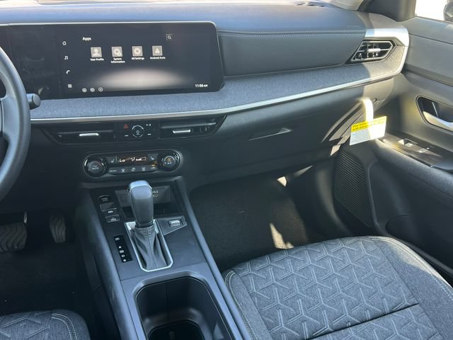 New 2026 Nissan Kicks SV w/ Charging Package AWD/4WD image 31