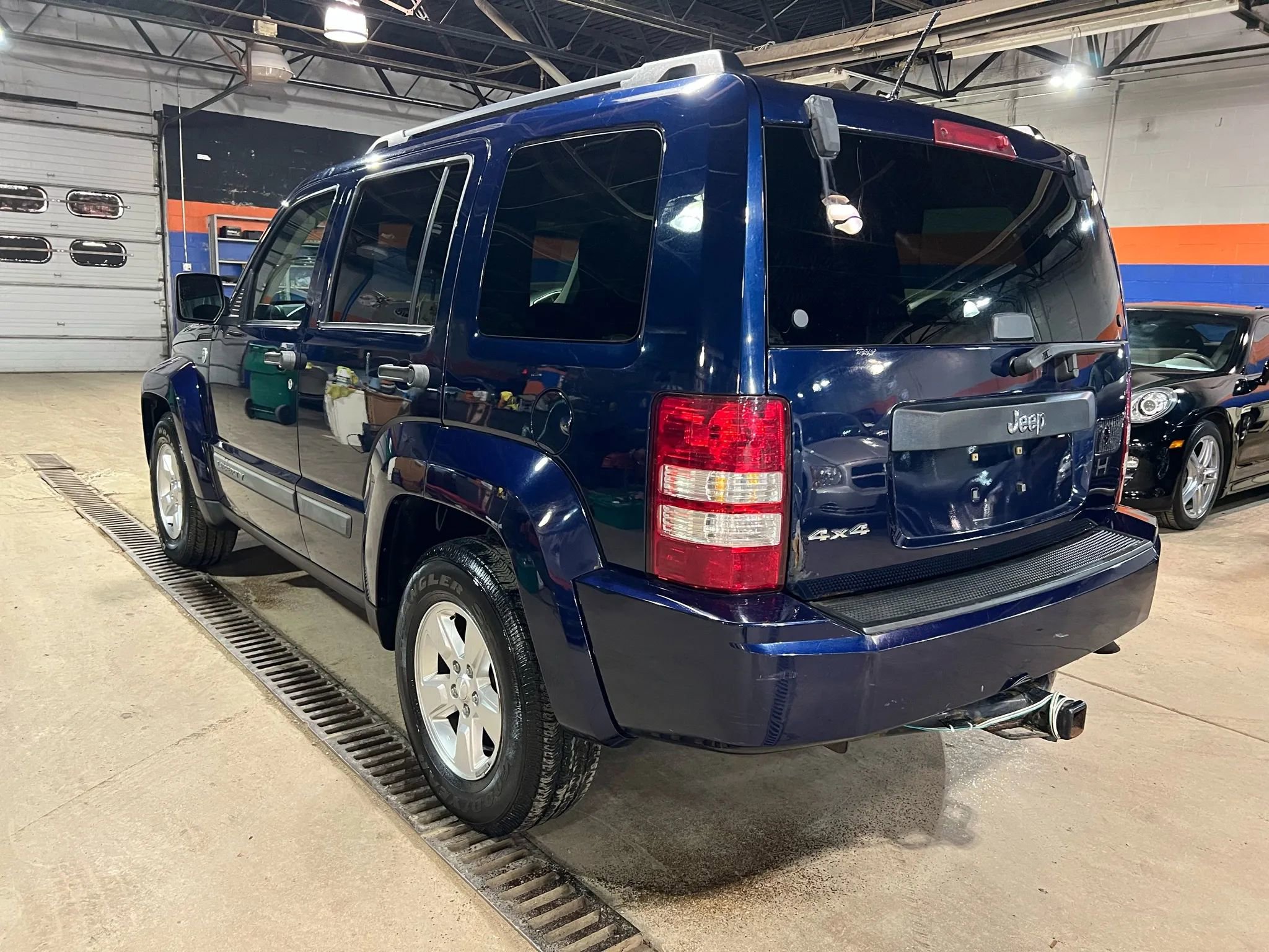 Used 2012 Jeep Liberty Sport w/ Popular Equipment Group image 5