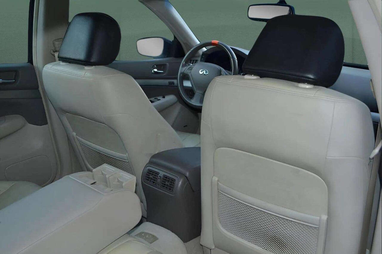 Used 2013 INFINITI G37 Journey w/ Premium Pkg image 25