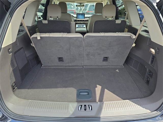 Used 2024 Lincoln Aviator Premiere w/ Premium Package image 9