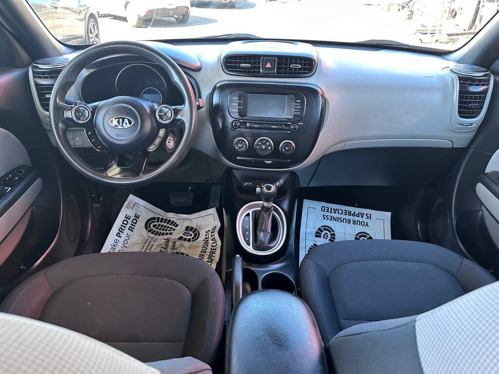 Used 2019 Kia Soul FWD image 13