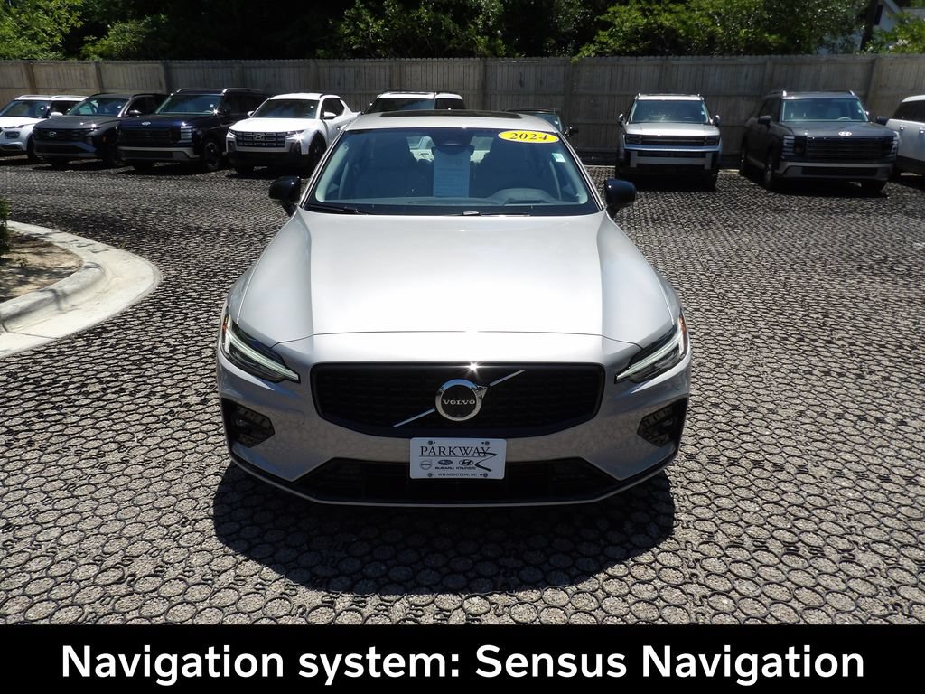 Certified 2024 Volvo S60 B5 Ultimate w/ Climate Package AWD/4WD image 3