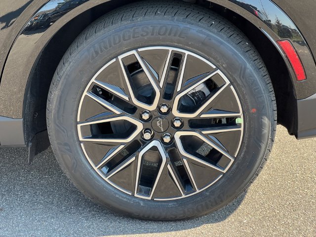 New 2026 Ford Mustang Mach-E Premium AWD/4WD image 9