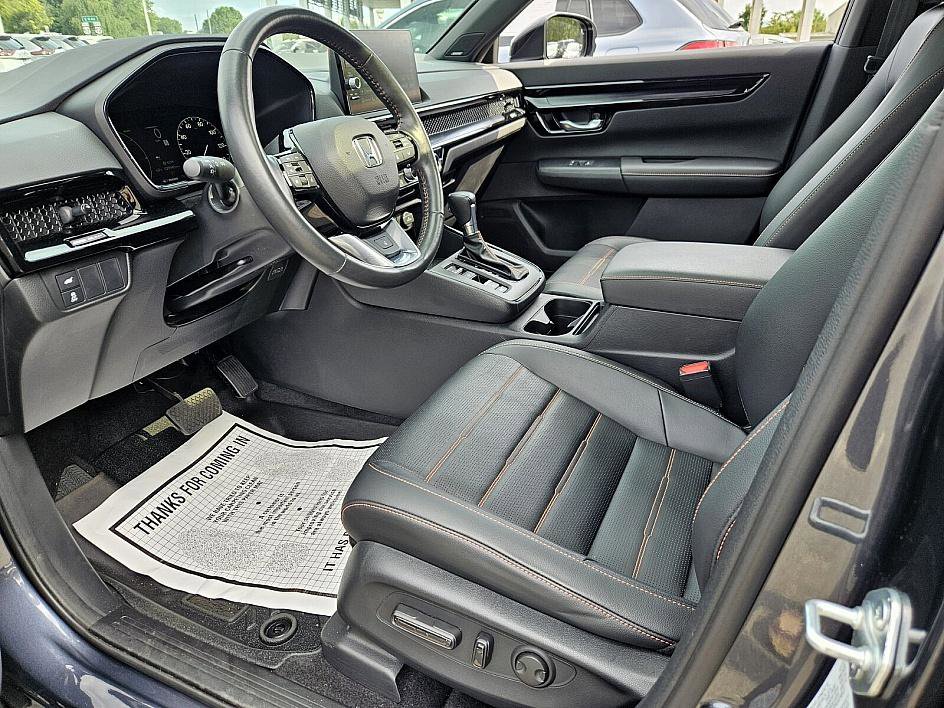 Used 2024 Honda CR-V Sport Touring image 7