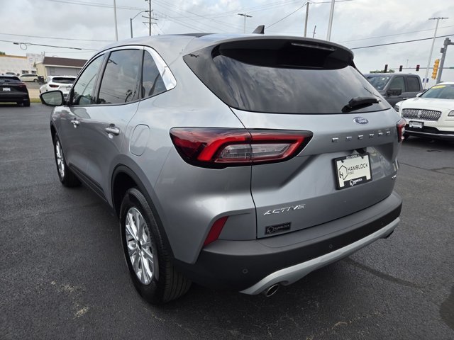 Used 2023 Ford Escape Active w/ Tech Pack #2 AWD/4WD image 7
