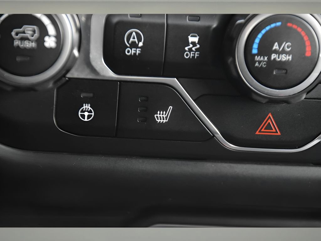 Used 2018 Jeep Wrangler Unlimited Sport S image 34