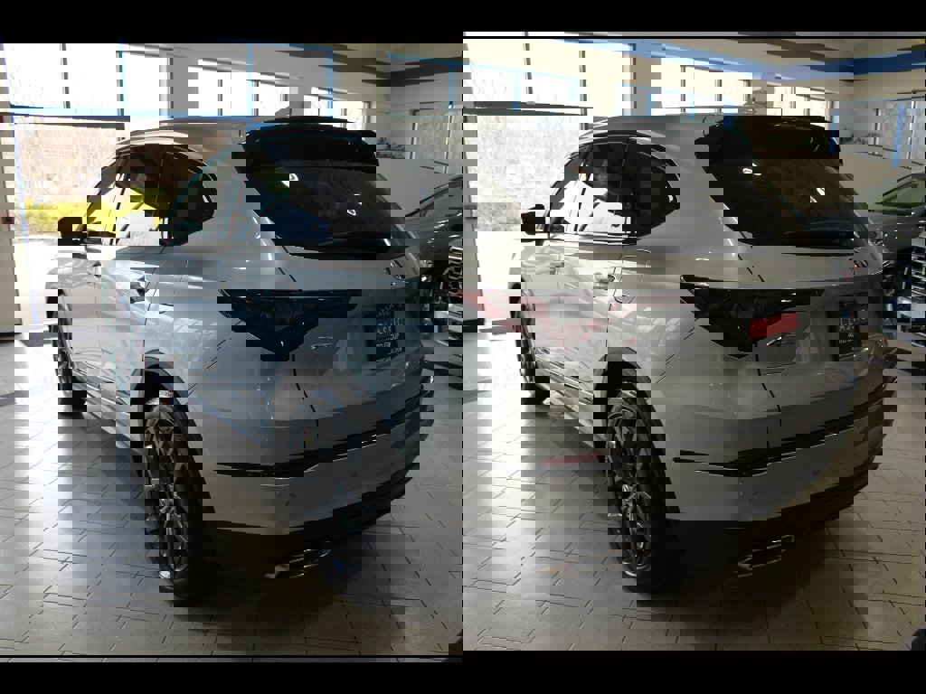 Used 2023 Acura MDX A-Spec image 7