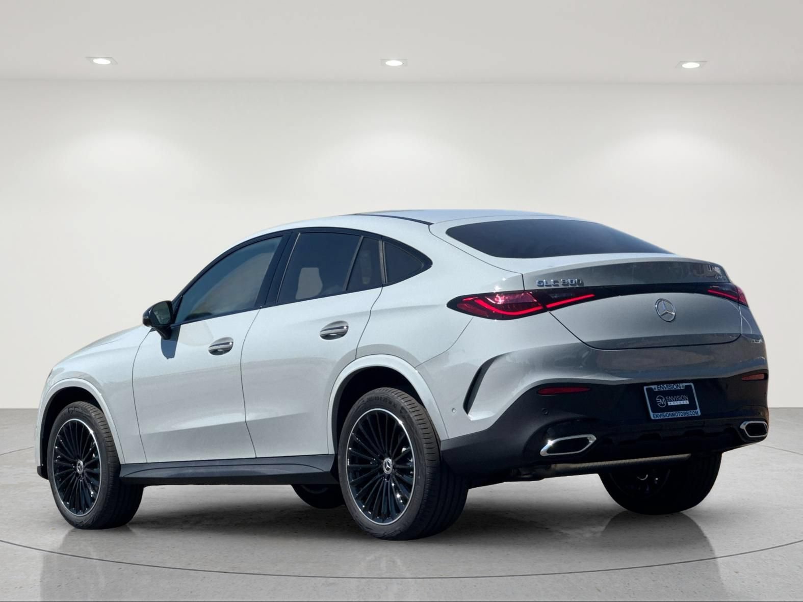 New 2027 Mercedes-Benz GLC 300 4MATIC image 4