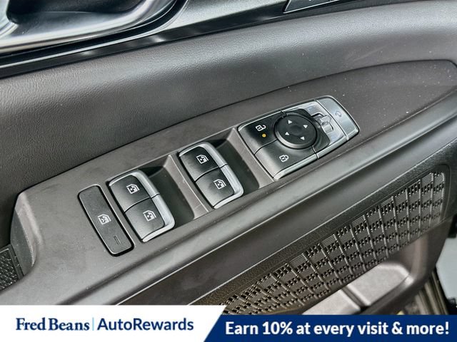 New 2025 Kia Carnival SX FWD image 15