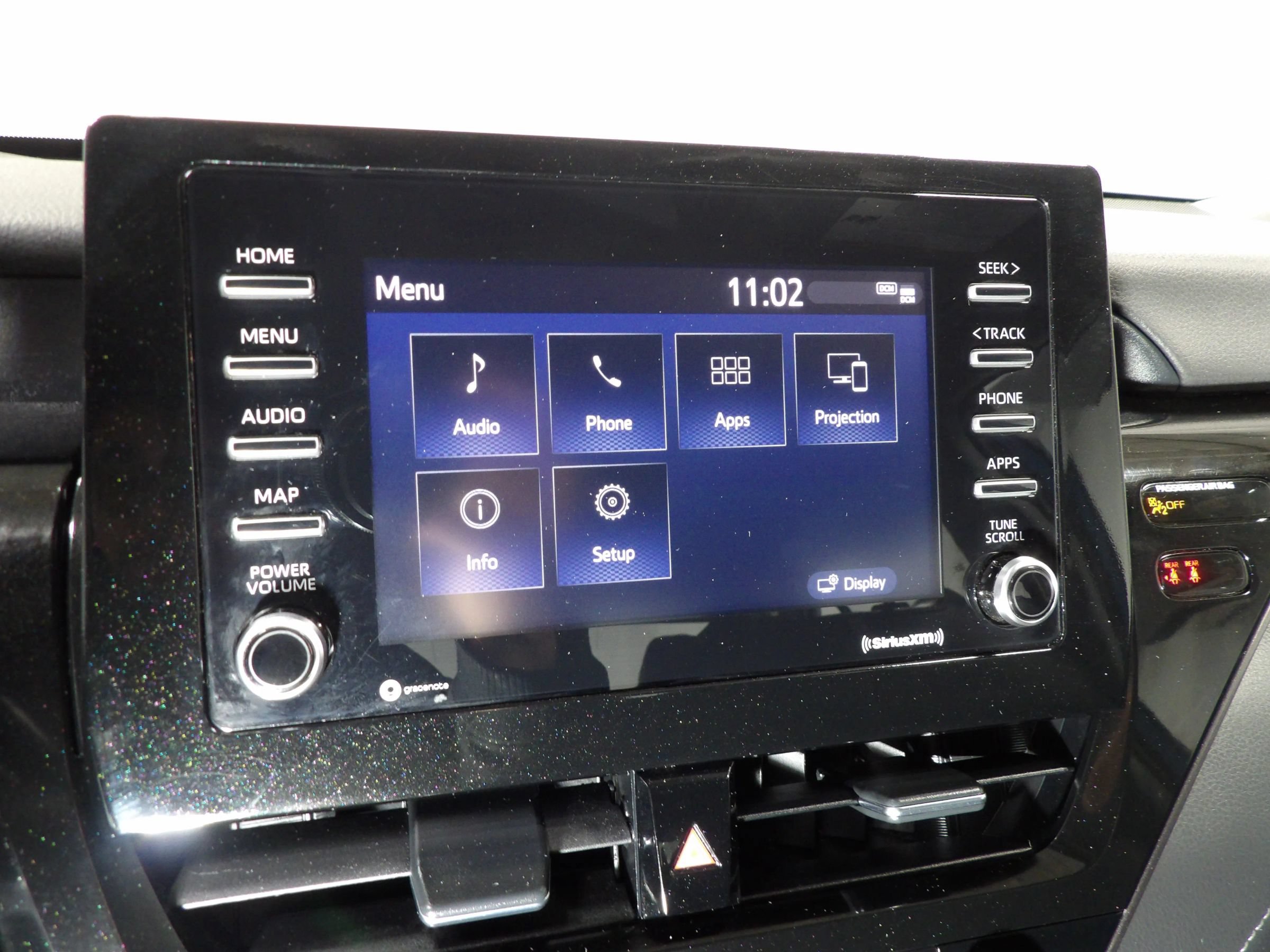 Used 2023 Toyota Camry SE FWD image 19