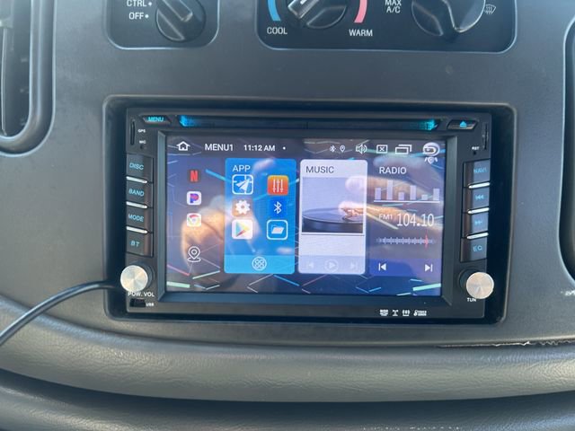 Used 2003 Ford E-150 and Econoline 150 RWD image 18