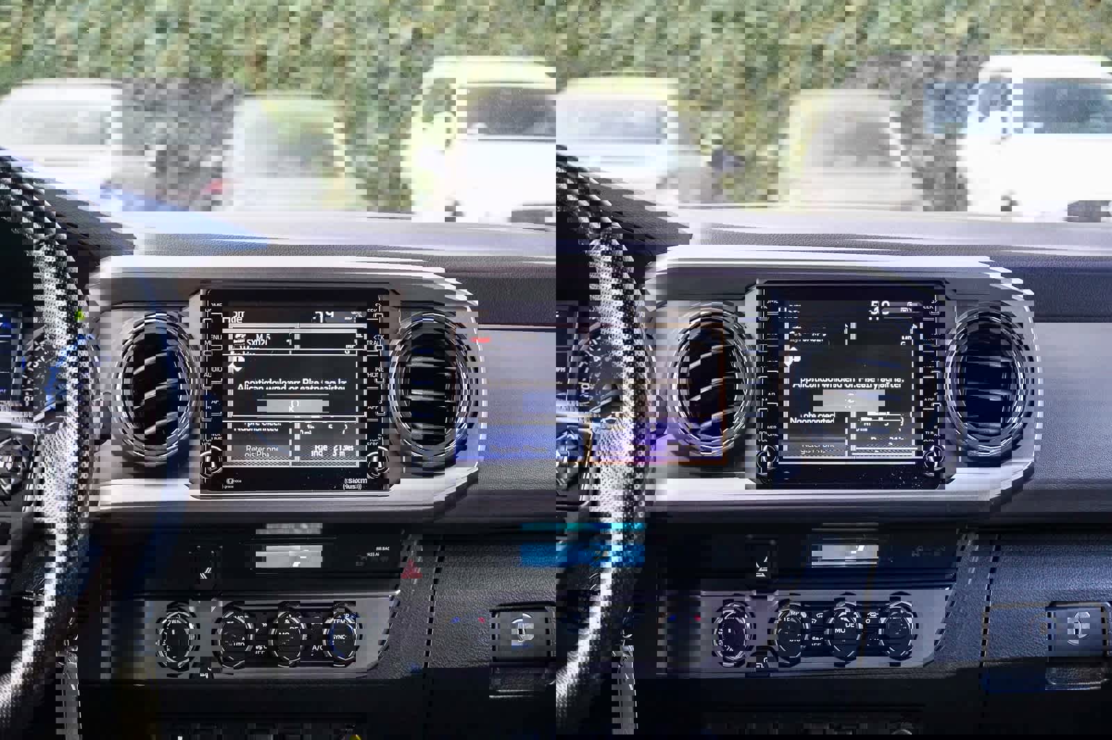 Used 2022 Toyota Tacoma SR5 image 11