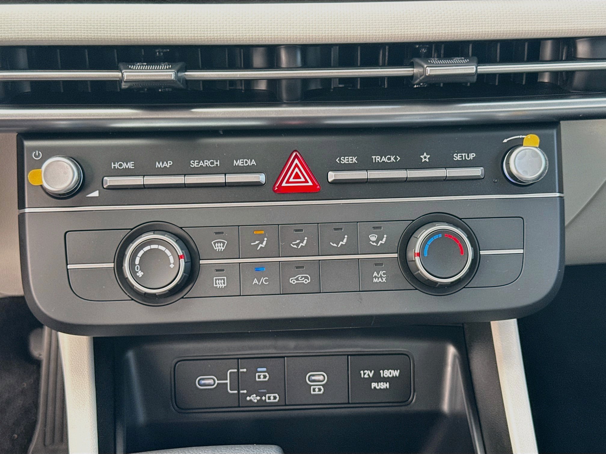 New 2026 Hyundai Tucson SE FWD image 12