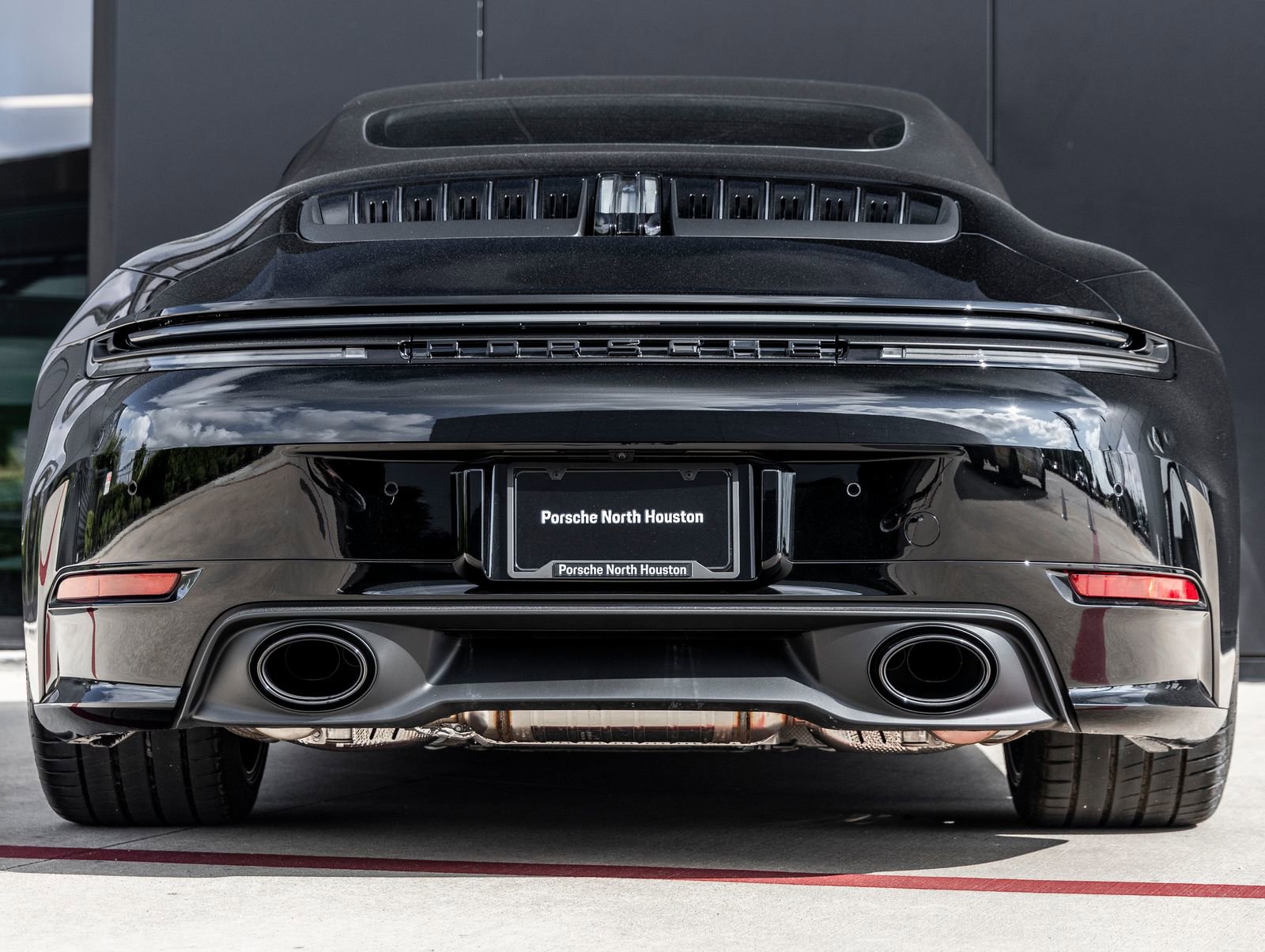 Certified 2026 Porsche 911 Carrera T image 10