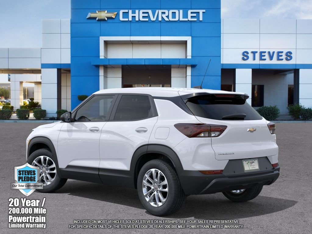 New 2026 Chevrolet TrailBlazer LS w/ LS Convenience Package FWD image 3