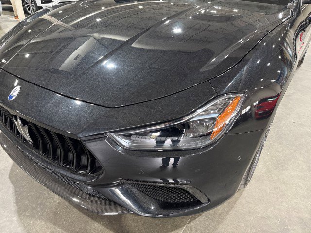 Used 2022 Maserati Ghibli Trofeo image 34