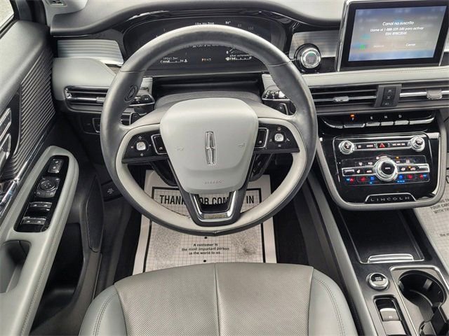 Used 2022 Lincoln Corsair Reserve w/ Elements Package image 9