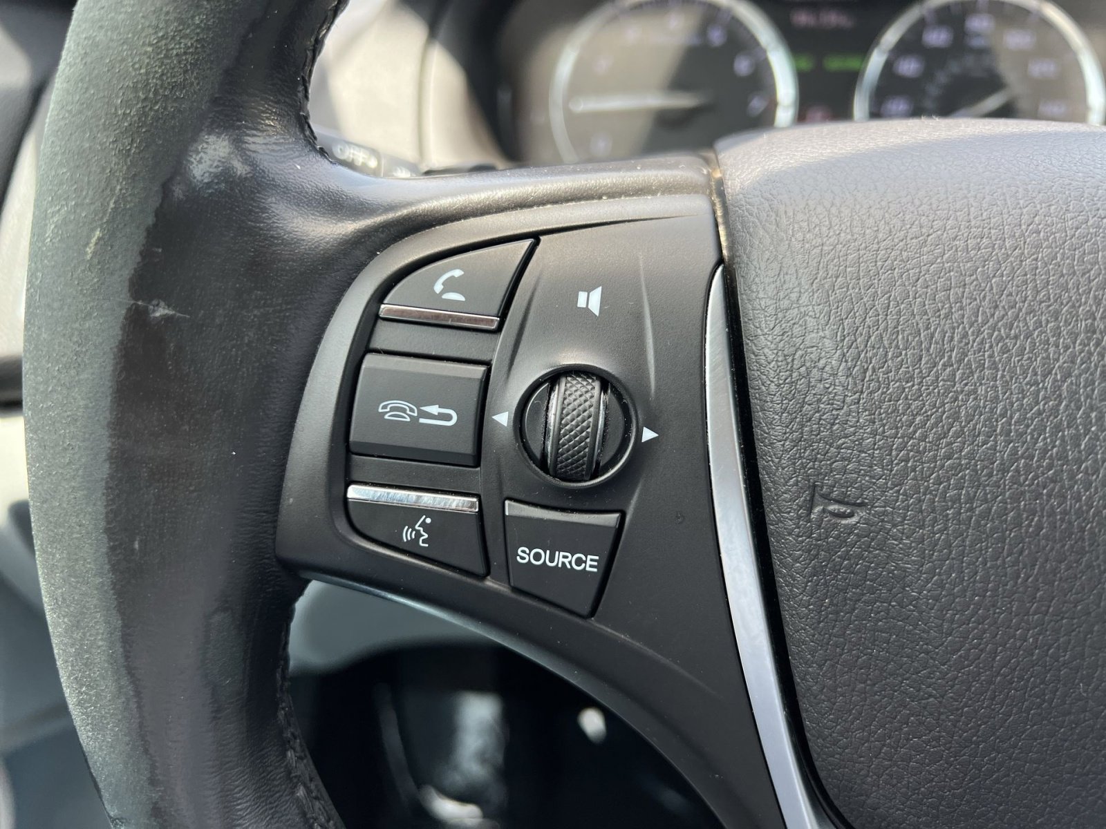 Used 2019 Acura TLX w/ Technology Package FWD image 34